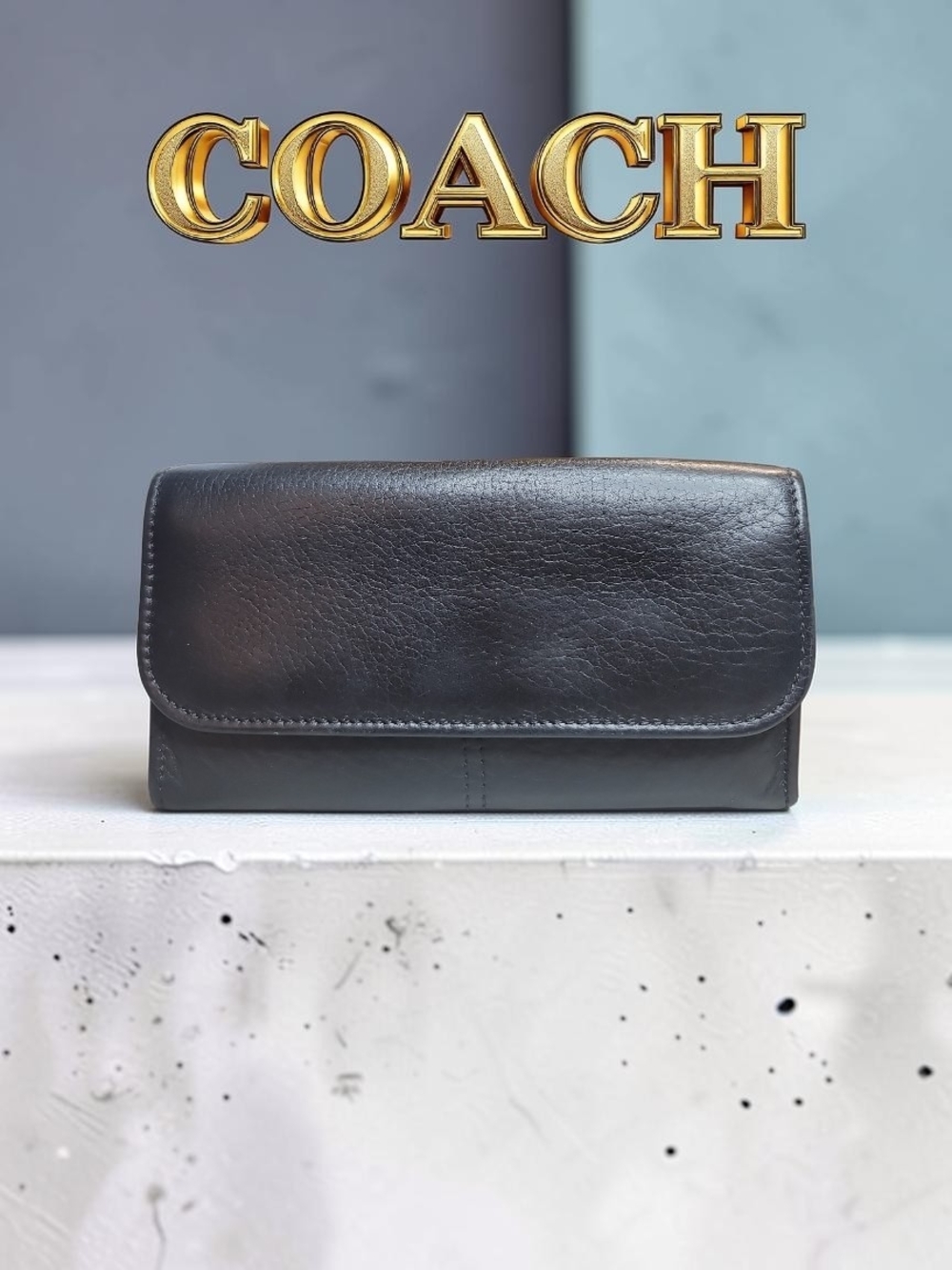 COACH Vintage 80s Black Pebbled Leather Fold-Over Women's Wallet  Great Conditio
